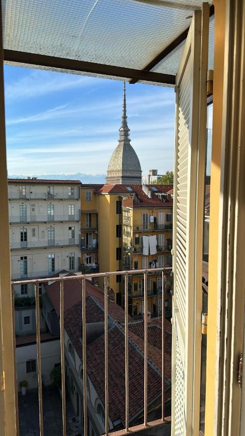 Le Finestre Sulla Mole Apartment Turin Bagian luar foto